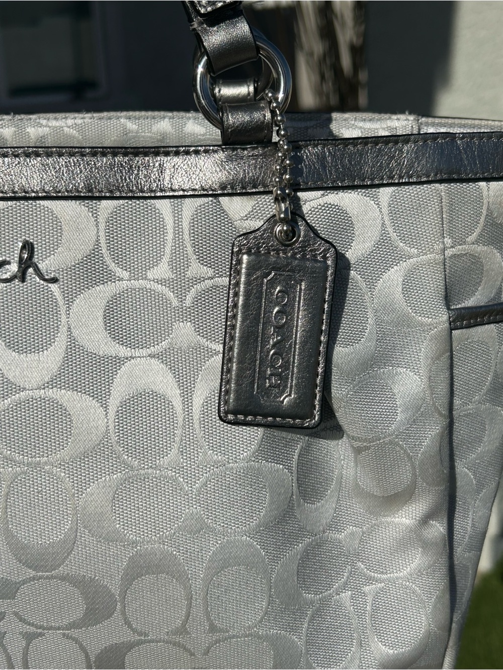 Coach 2011 Gallery Metallic Silver Gray Signature Jacquard Tote - Picture 8 of 11